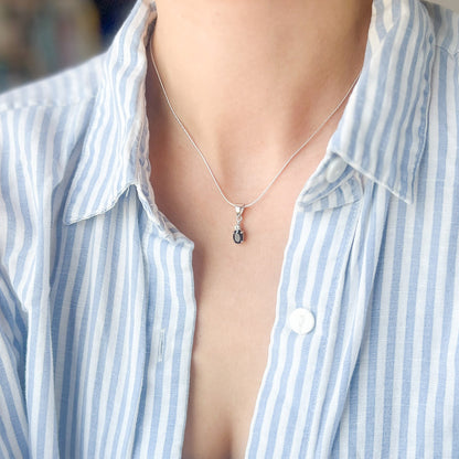 תליון כסף "אסיה" עם אבן ספיר