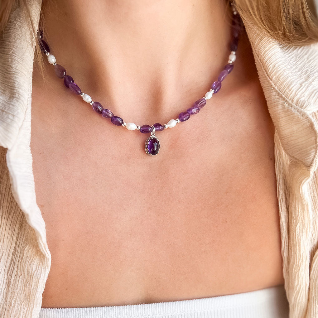 שרשרת מאבני אמטיסט עם תליון
