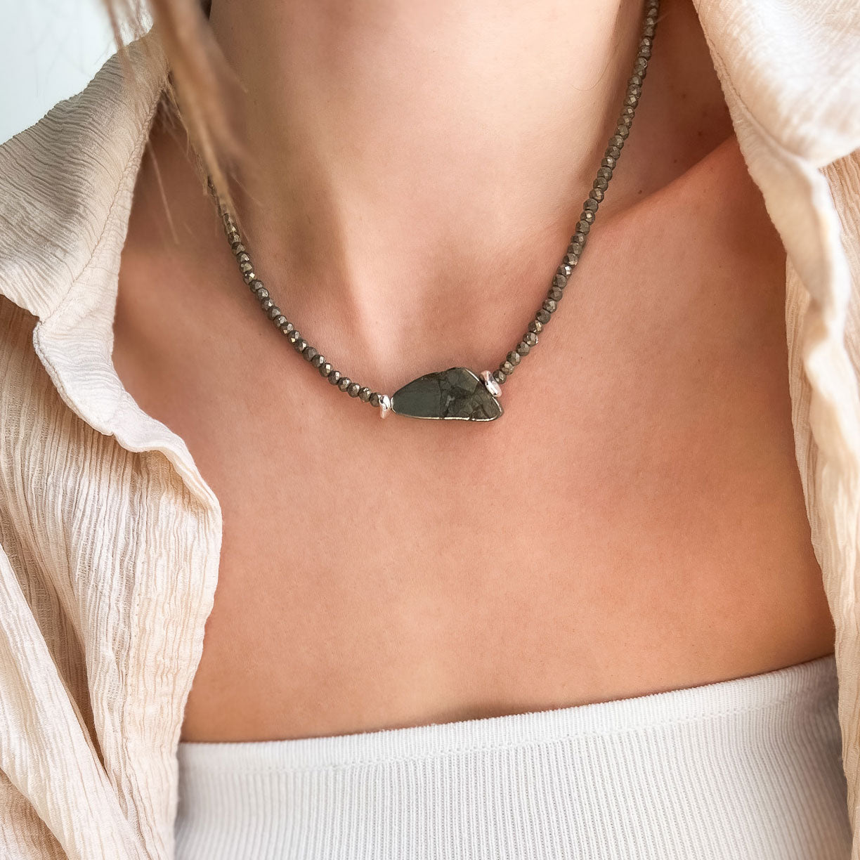 TREASURE שרשרת אבני פיריט