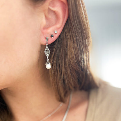 MAR עגילי כסף עם פנינים