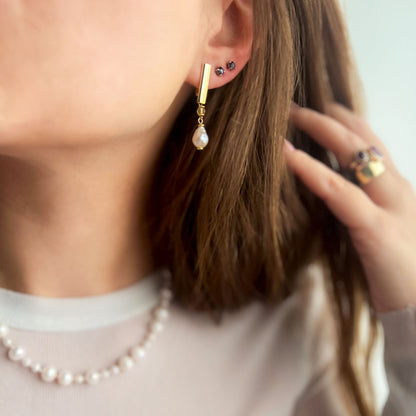 G עגילי פנינה עם אבני סטרין מיילי