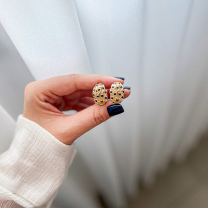 עגילי עלמה עם אבני ספיר