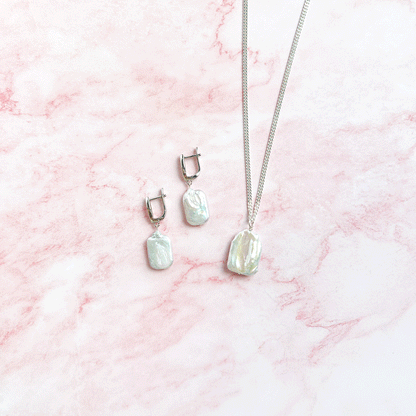 עגילי "אנה" עם פנינת בארוק