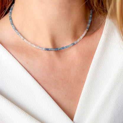 שרשרת אבני אקוומרין צבעונית