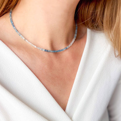 שרשרת אבני אקוומרין צבעונית