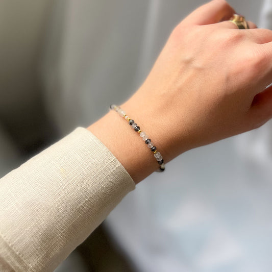 ALICIA צמיד אבני קוורץ רוטיל