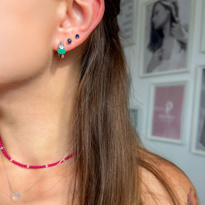 עגילי כסף "ג'ני" עם אבני אמרלד