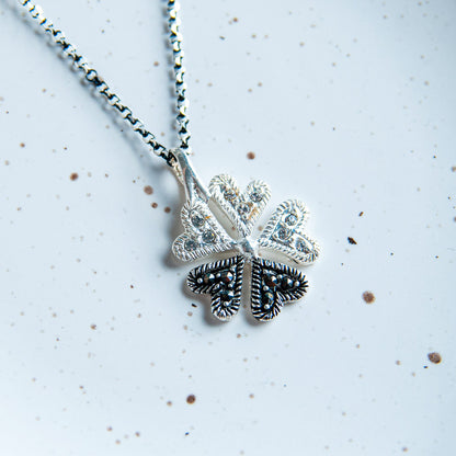 JANE שרשרת כסף עם פנינה