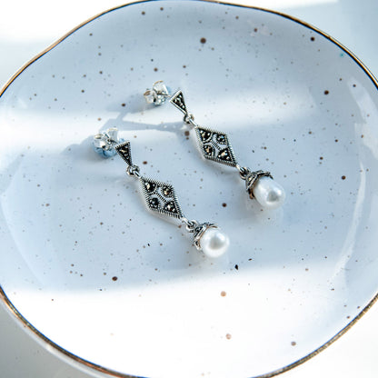 MAR עגילי כסף עם פנינים