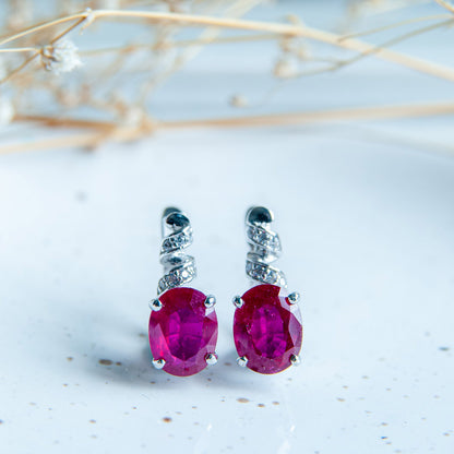 עגילי כסף "אניה" עם אבני רובי