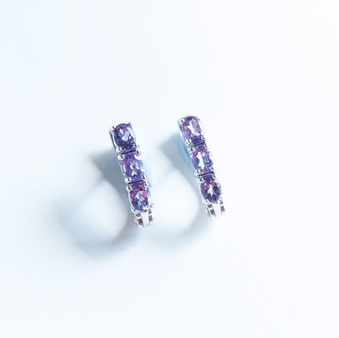 עגילי כסף "אוליב" עם אמטיסט בהירה