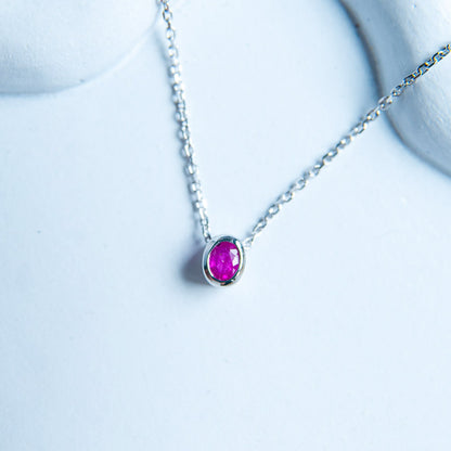 שרשרת כסף טסיל עם אבן רובי