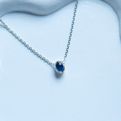 שרשרת כסף טסיל עם אבן ספיר