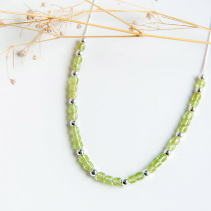 שרשרת קובה עם אבני פרידוט