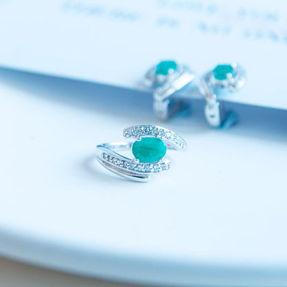 טבעת כסף "קטי" עם אבן אמרלד