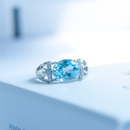 טבעת כסף "ארבל" עם אבן בלו טופז