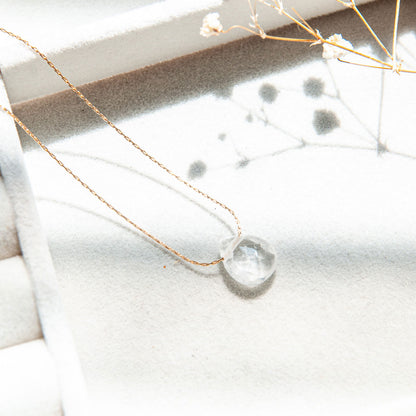 שרשרת נחש עדינה מגולדפילד עם תליון קוורץ טבעית