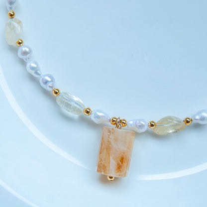 שרשרת פנינים בשילוב אבני סטרין