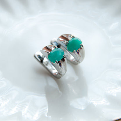 עגילי כסף "ג'ני" עם אבני אמרלד