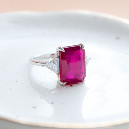 טבעת כסף "ריין" עם אבן רובי