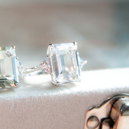 טבעת כסף "ריין" עם טופז לבן