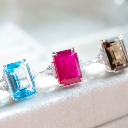 טבעת כסף "ריין" עם אבן רובי