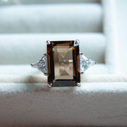 טבעת כסף "ריין" עם אבן סמוקי