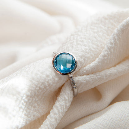 טבעת כסף "לונה" עם אבן טופז