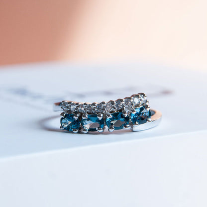 טבעת כסף "איב" עם אבן לונדון טופז