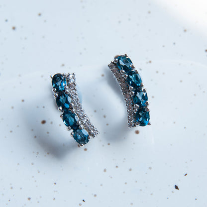 עגיל כסף "איב" עם אבני לונדון טופז