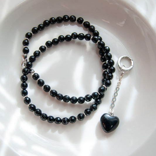 שרשרת אוניקס שחור עם תליון לב