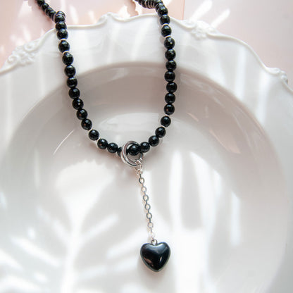 שרשרת אוניקס שחור עם תליון לב
