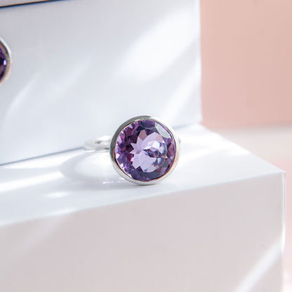 טבעת כסף "קידמן" עם אבן אמטיסט