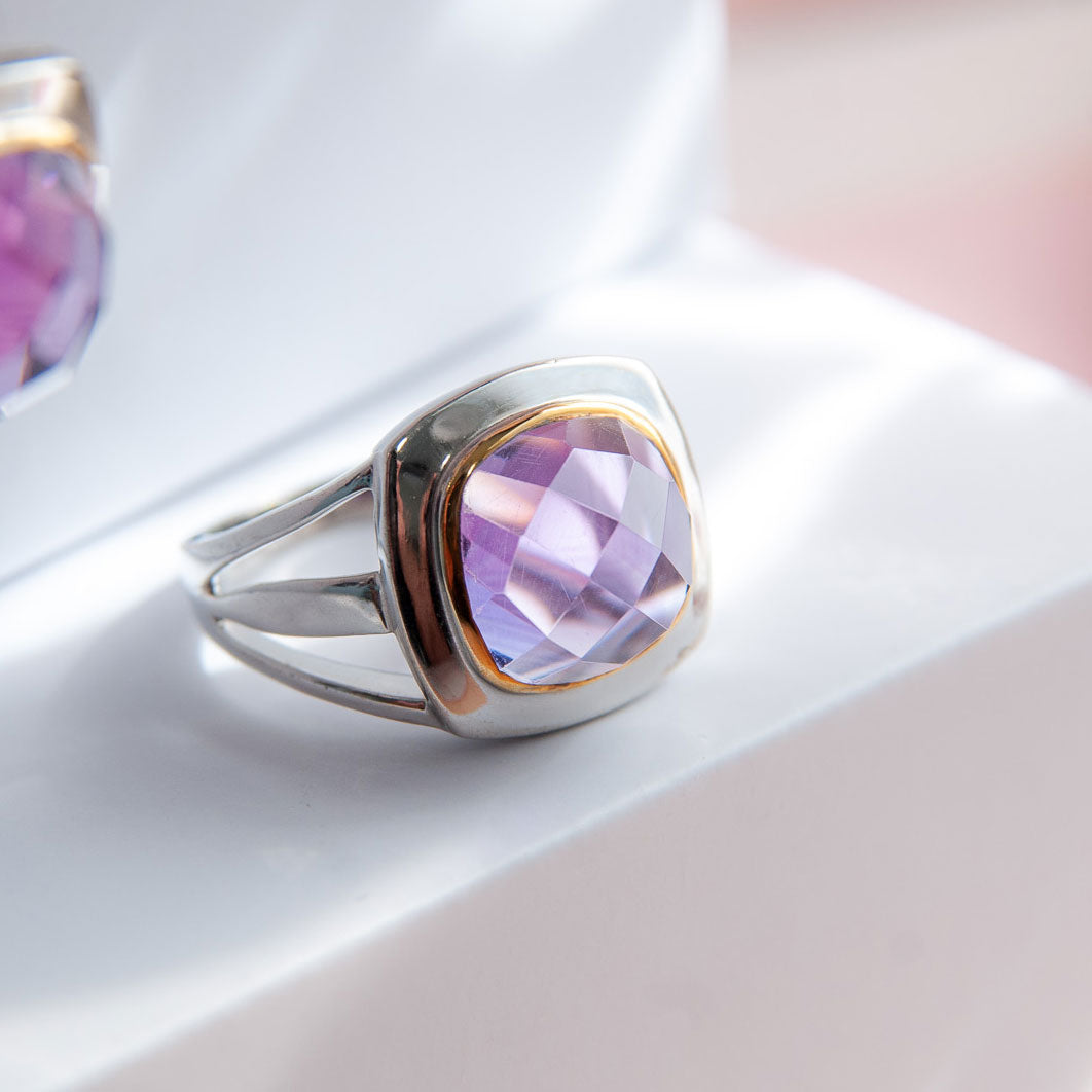 טבעת כסף "אלין" עם אבן אמטיסט