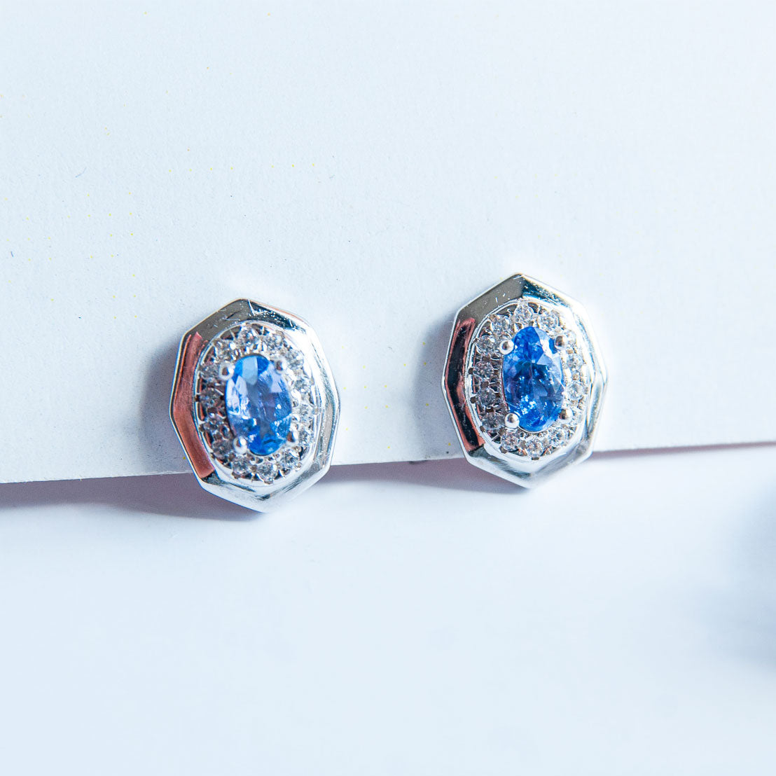 עגילי כסף "גפן" עם אבני טנזנייט