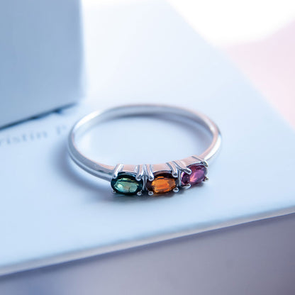 טבעת כסף "אוליב" עם אבני טורמלין צבעוניות