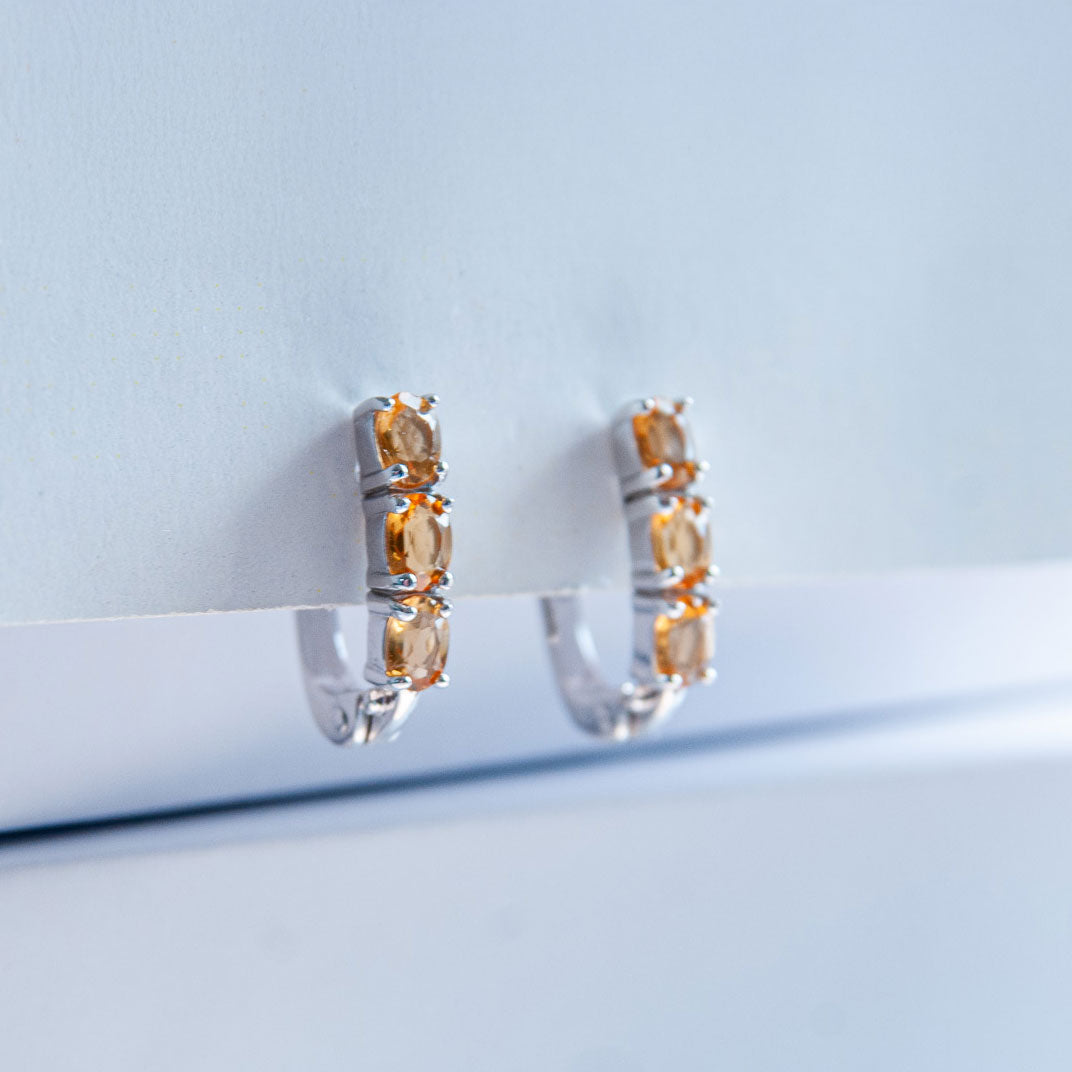 עגילי כסף "אוליב" עם אבני סטרין