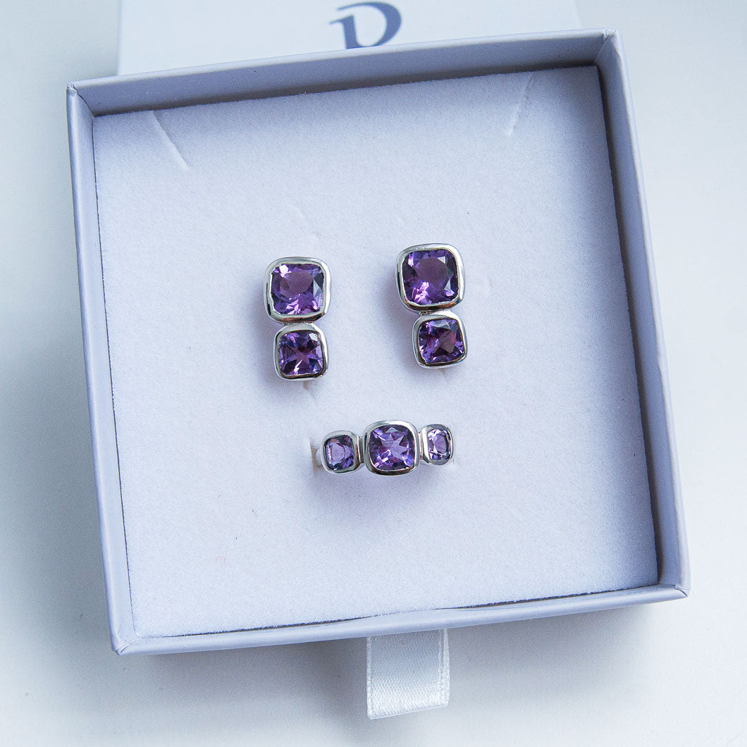 עגילי כסף "אלה" עם אבני אמטיסט