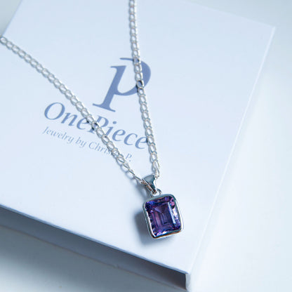 MADY תליון כסף עם אבן אמטיסט