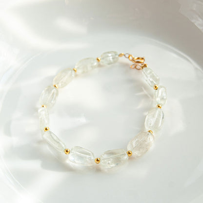 שרשרת אבני קריסטל קוורץ בגוון ירוק עדין