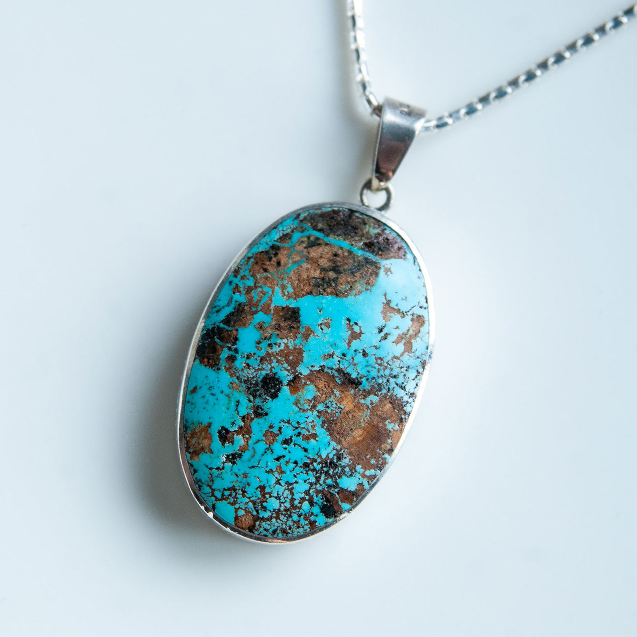 תליון "סנדי" עם אבן טורקיז