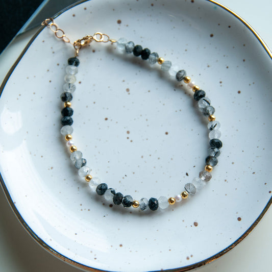 ALICIA צמיד אבני קוורץ רוטיל