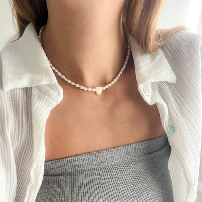 L שרשרת פנינים לבנות