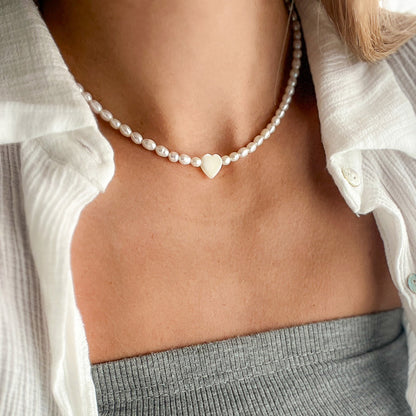 L שרשרת פנינים לבנות