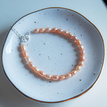 PEACH צמיד פנינים