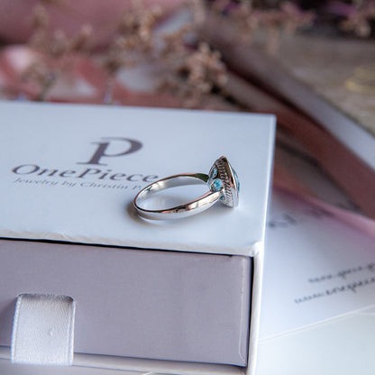 טבעת כסף "ניקול" עם אבן בלו טופז