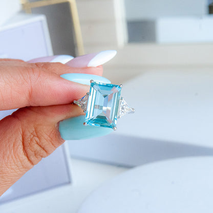 טבעת "ריין" עם בלו טופז