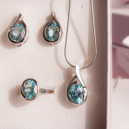 תליון "לילי" עם בלו טופז