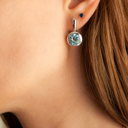 עגילי כסף "ניקול" עם אבני בלו טופז