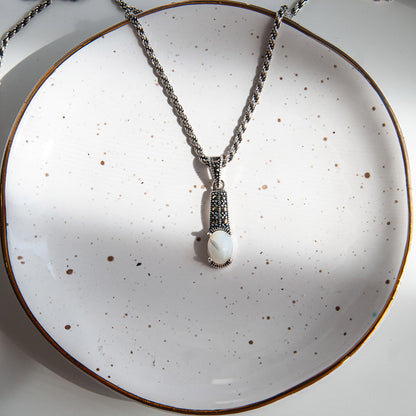 שרשרת כסף עם תליון כסף אלנה צדף